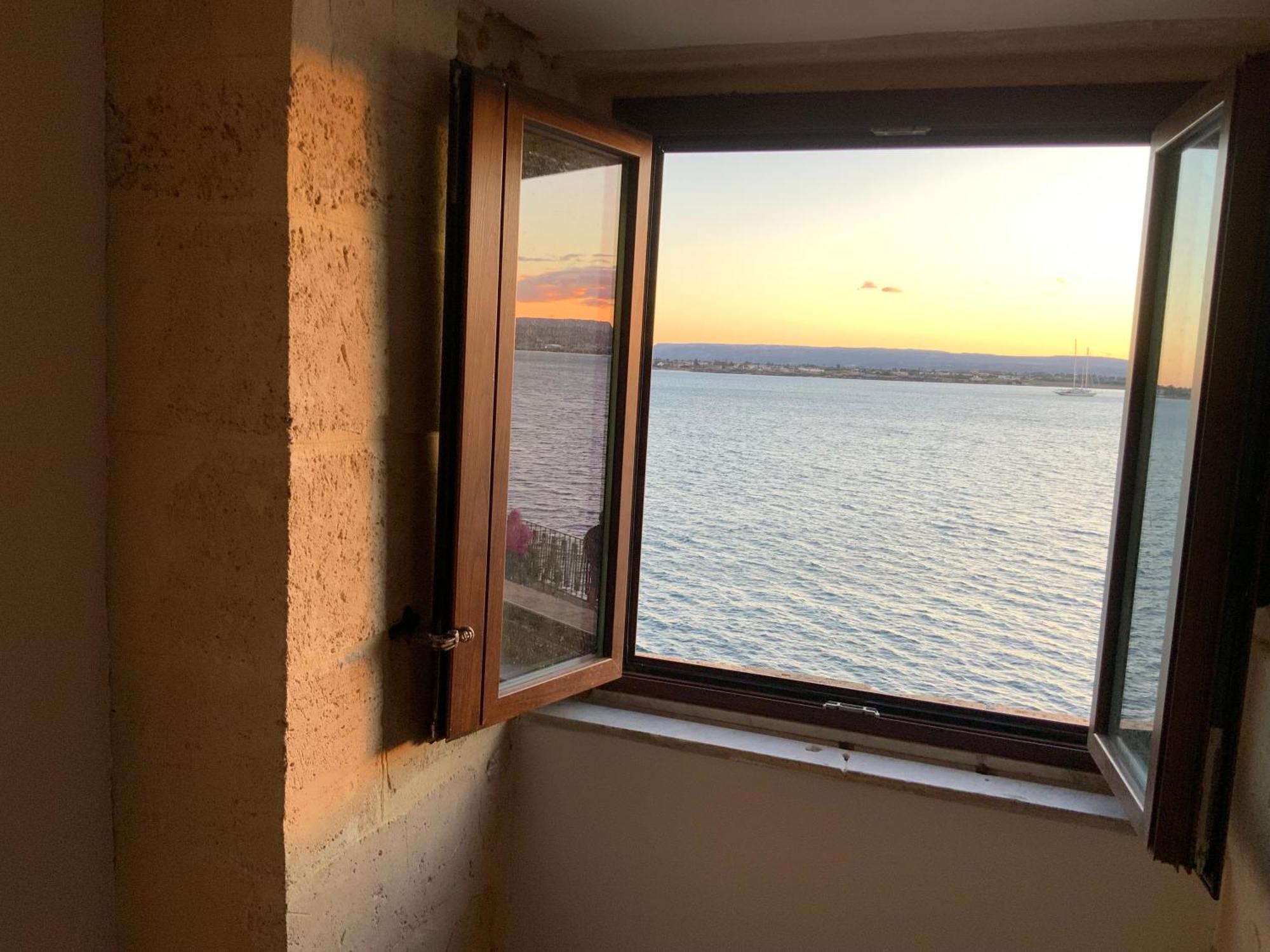 L'Alba E Il Tramonto Vista Mare Apartamento Syracuse Exterior foto